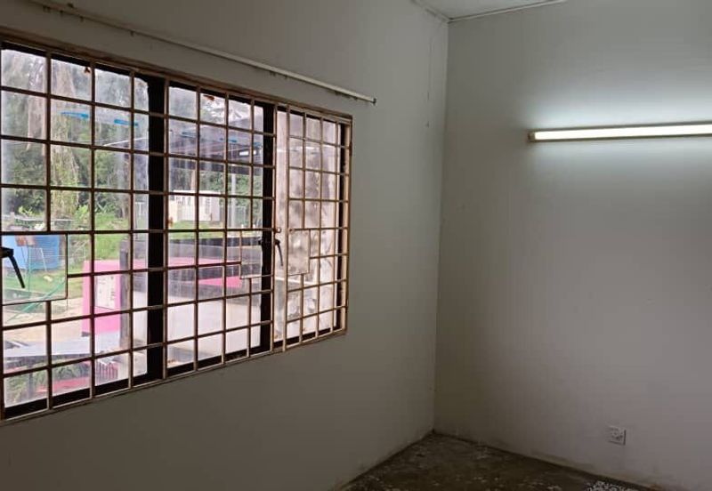 Taman Mesra, Batu Tiga