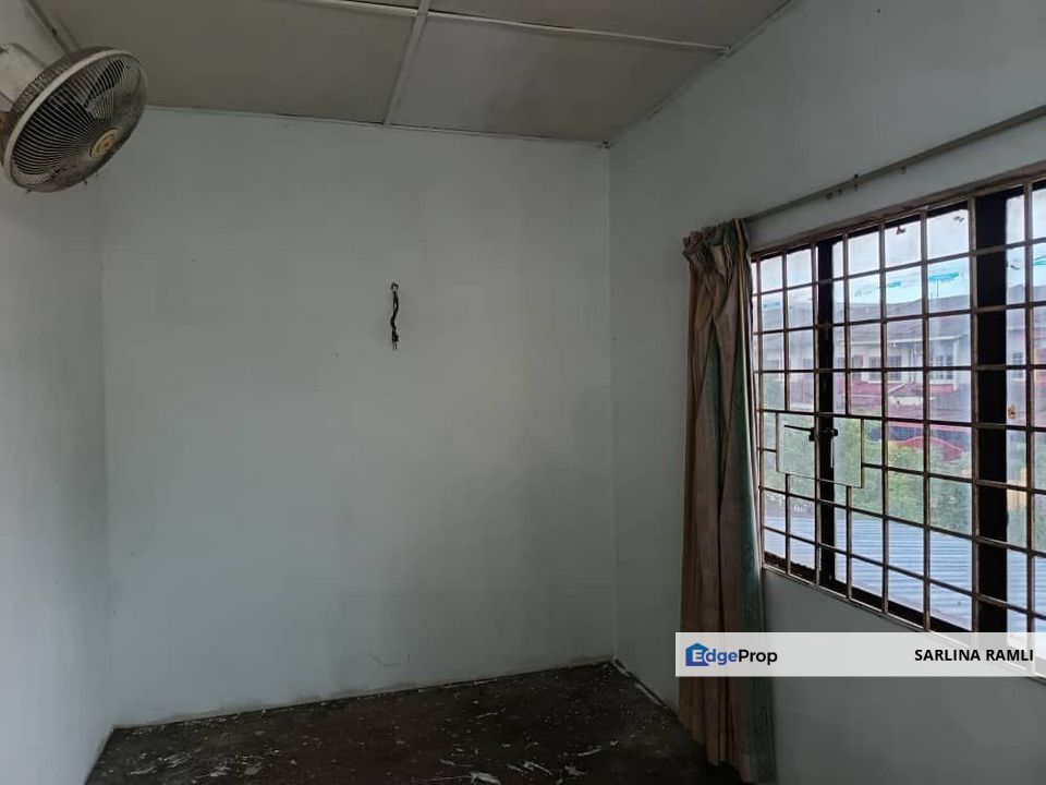 Taman Mesra Batu tiga Shah Alam Freehod  2 Storey Terrace, Selangor, Shah Alam