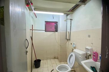 Sukma Shop Apartment