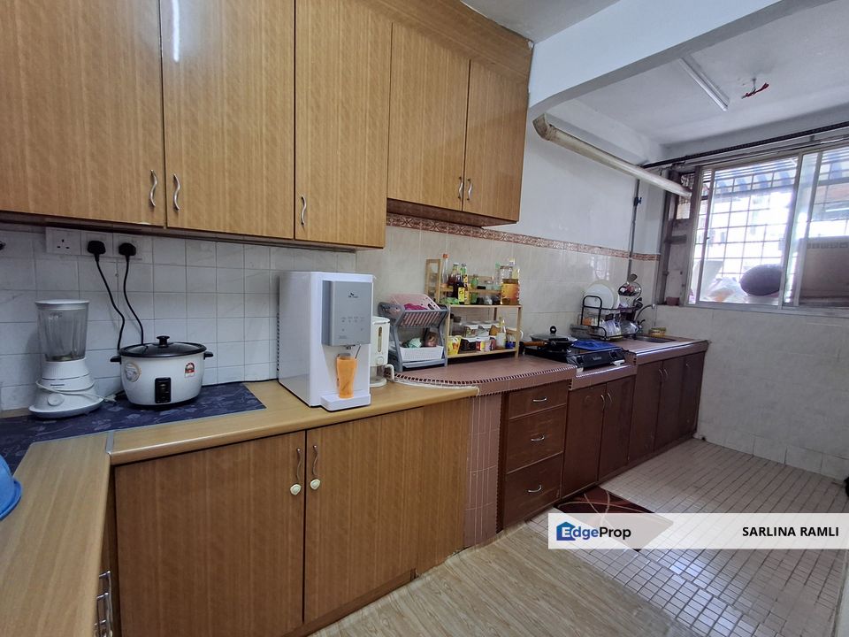 Taman Impian Ehsan Balakong Apartment Kasawari, Selangor, Balakong