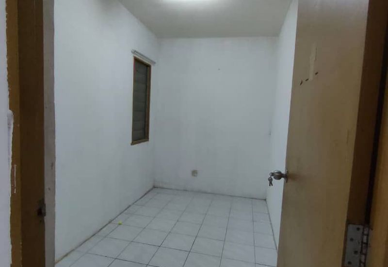 Apartment Lestari