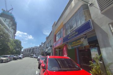 Kuarters Klia 2 Storey Shoplot