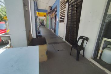 Kuarters Klia 2 Storey Shoplot