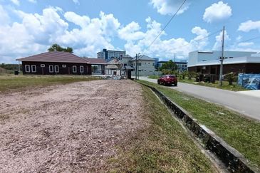 Kampung Sungai Tangkas