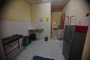 Pangsapuri Sri Melewar