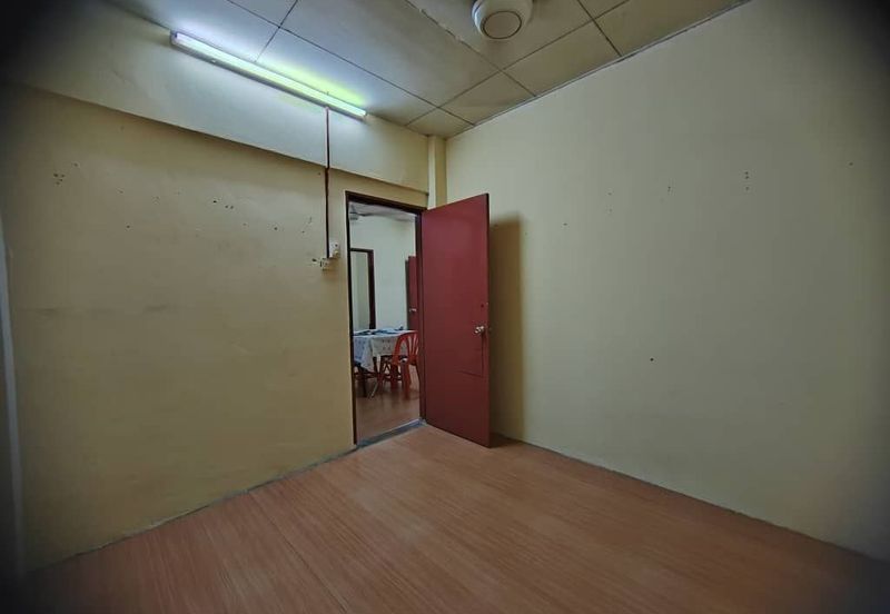 Pangsapuri Sri Melewar