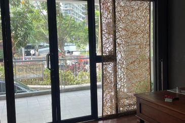 Perdana View Boutique