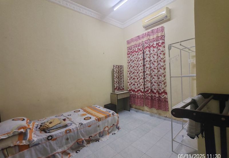 TAMAN MASJID TANAH RIA