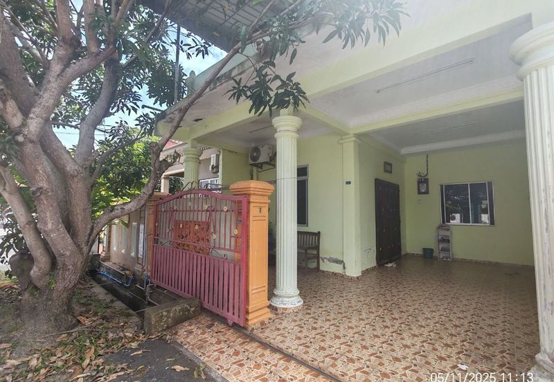 TAMAN MASJID TANAH RIA