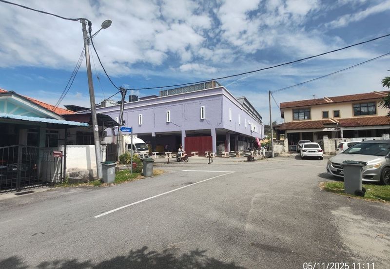 TAMAN MASJID TANAH RIA