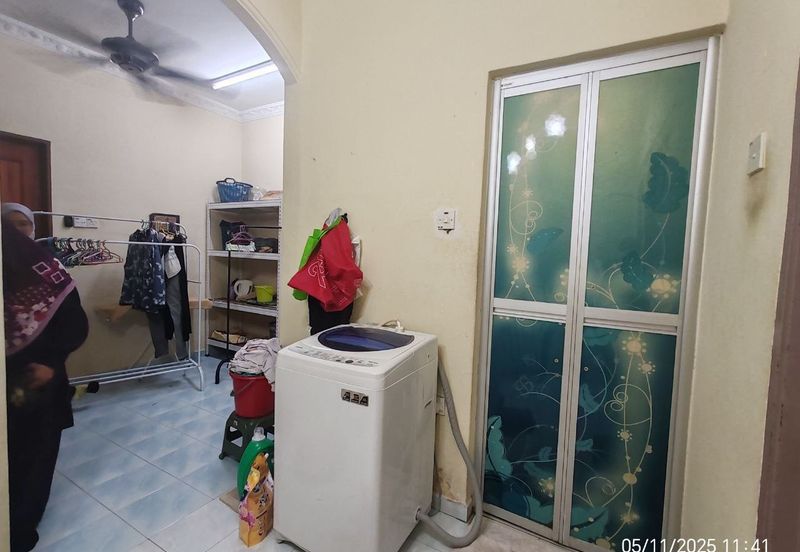 TAMAN MASJID TANAH RIA