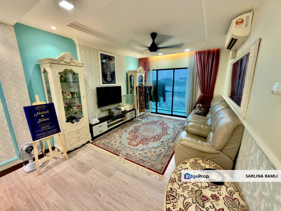 SS 13 Shah Alam Residensi Alami Service Apartment - Fully Furnished, Selangor, Shah Alam