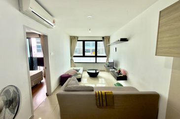 I Residence @ I City