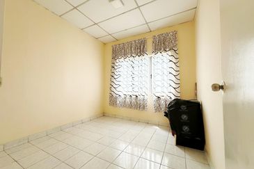 Rumah Pangsa Pandamaran