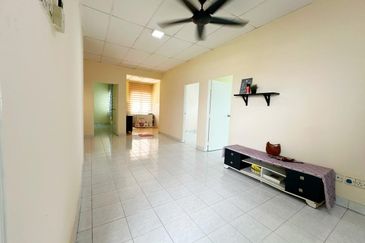 Rumah Pangsa Pandamaran