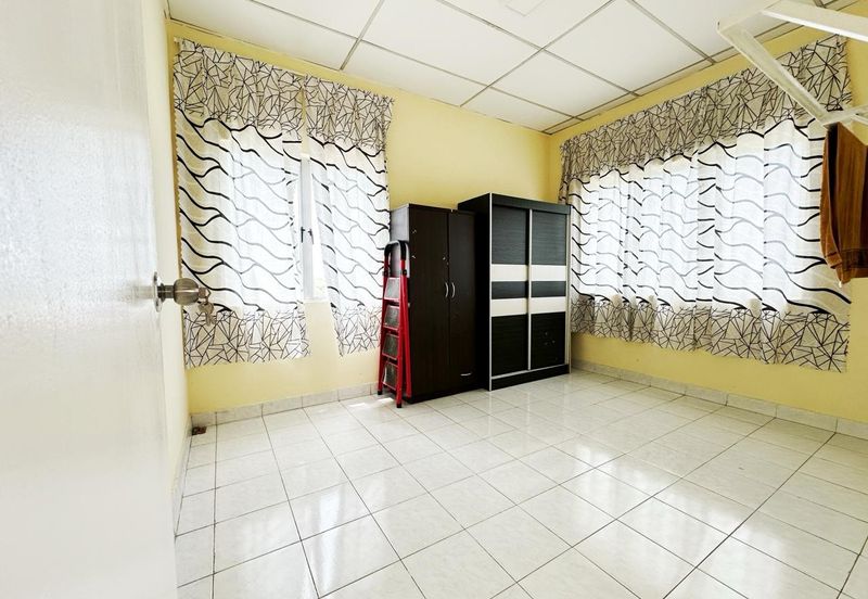 Rumah Pangsa Pandamaran