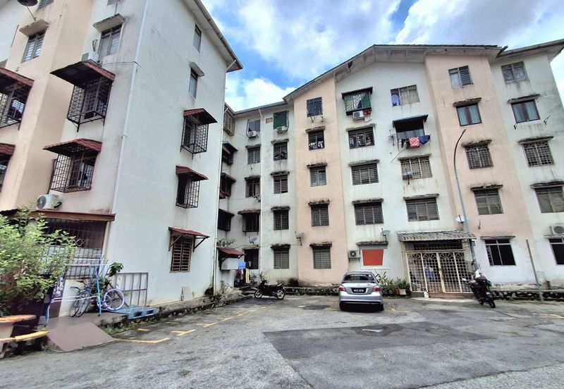 Apartment Kasawari, Taman Impian Ehsan