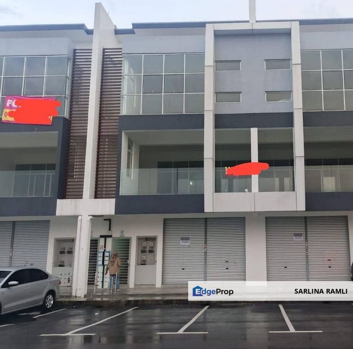 Sepang Suria Industrial Park, Shop lot Near Klia, Selangor, Sepang