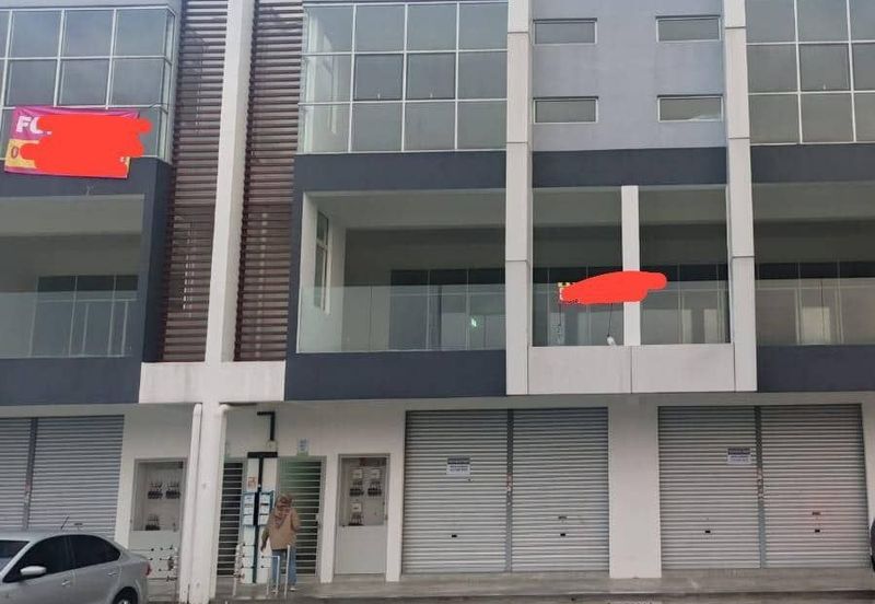 Suria Industrial Park (SIP)