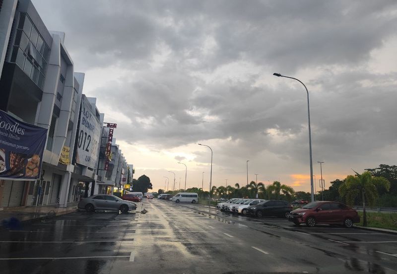 Suria Industrial Park (SIP)