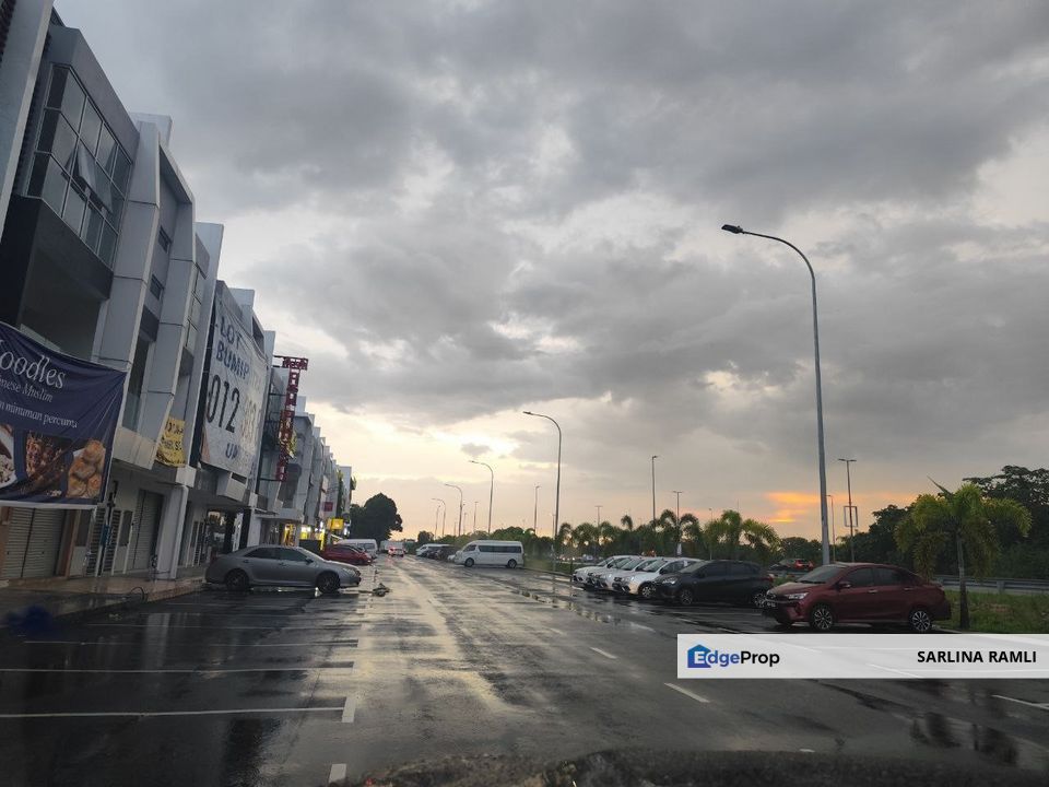 Sepang Suria Industrial Park, Shop lot Near Klia, Selangor, Sepang