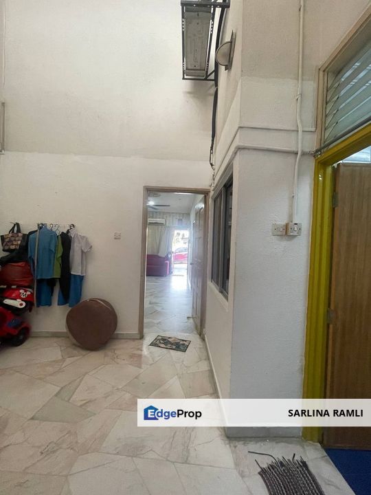   KAJANG SINGLE STOREY TERRACE TAMAN BERJAYA , Selangor, Kajang