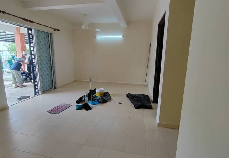 Taman Salak Baiduri, Labu