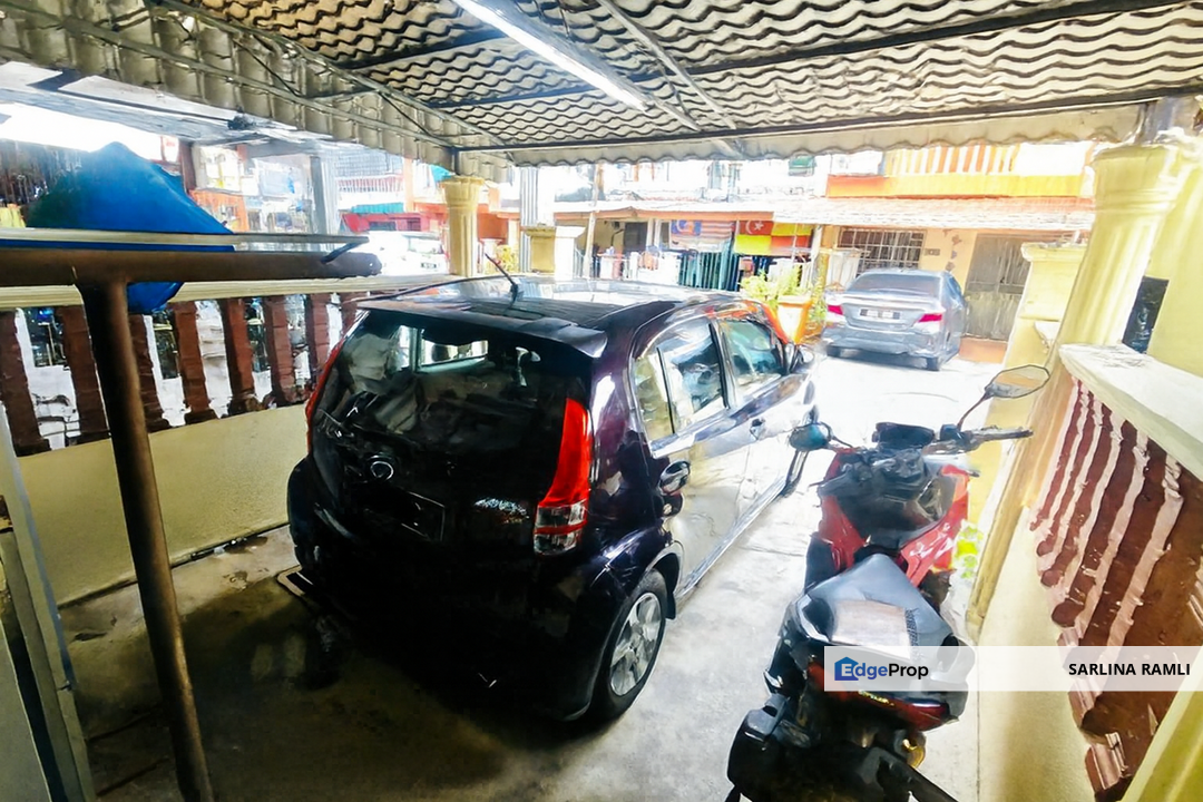 Taman Medan PJ Low Cost 2 Storey Terrace, Selangor, Petaling Jaya