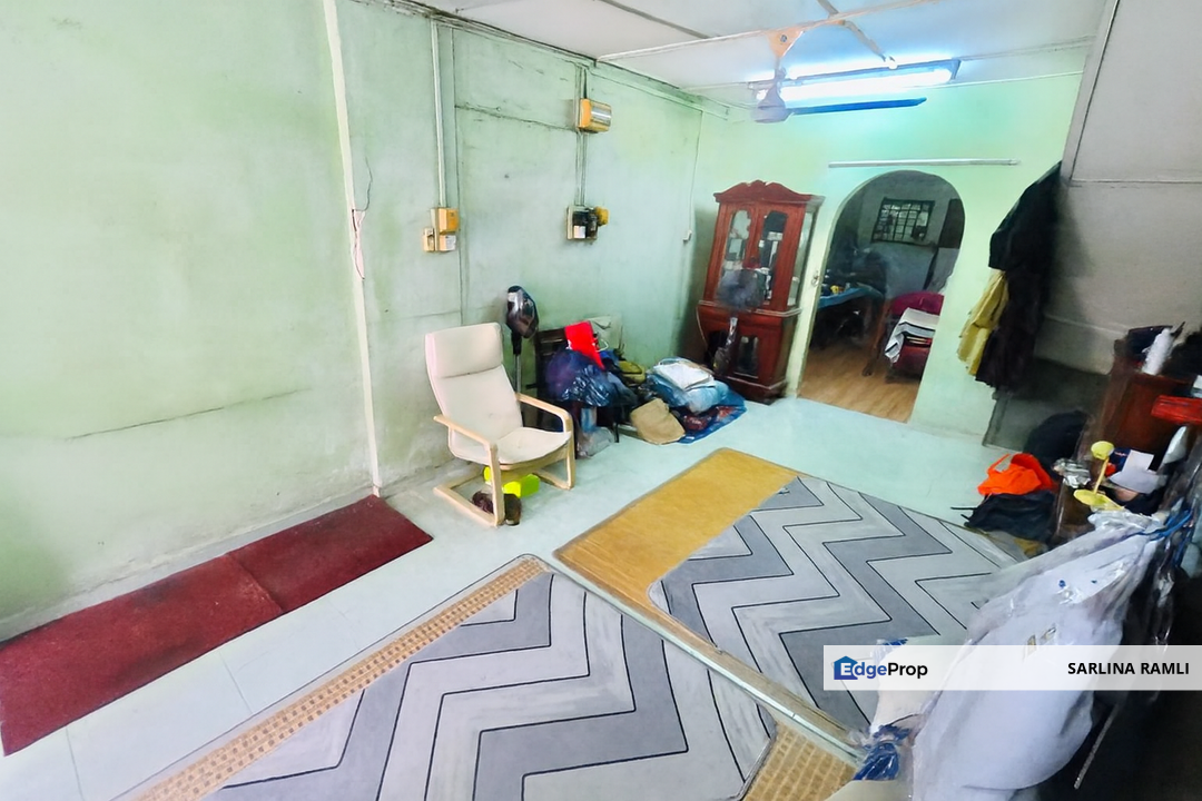 Taman Medan PJ Low Cost 2 Storey Terrace, Selangor, Petaling Jaya