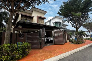 Casa Idaman, Setia Alam