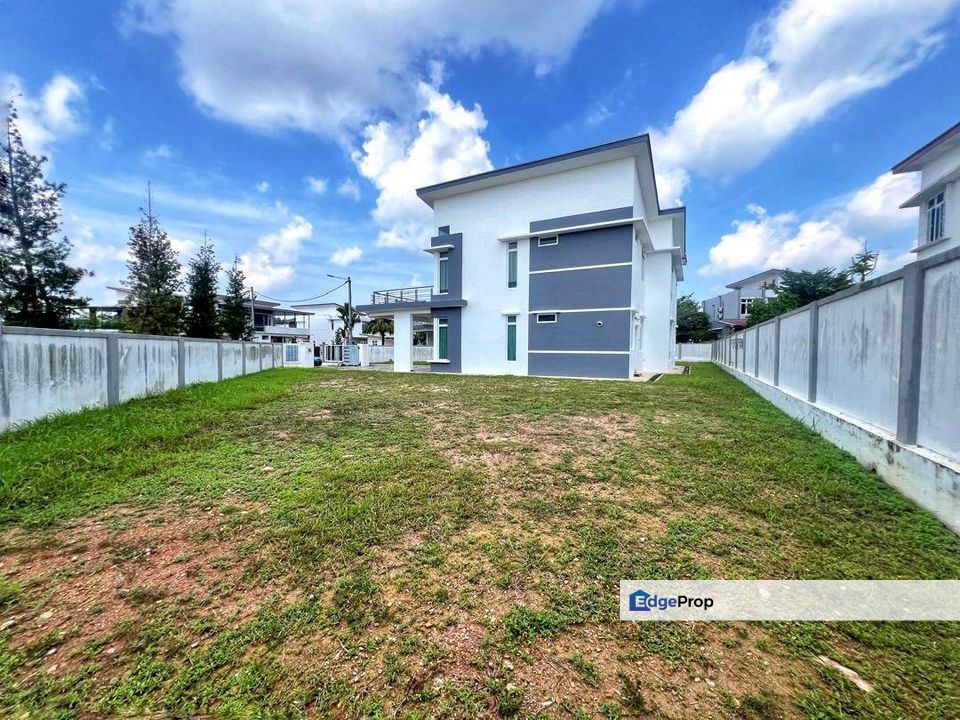 Vista Kirana Ayer Keroh Melaka, 2 Storey Bungalow House For Sale, Spacious Land, Melaka, Melaka Tengah