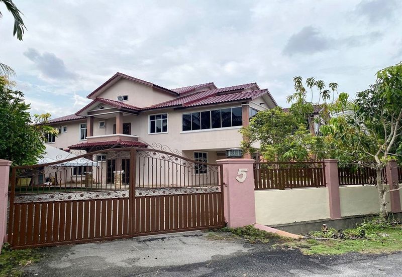 Desa Pinggiran Putra