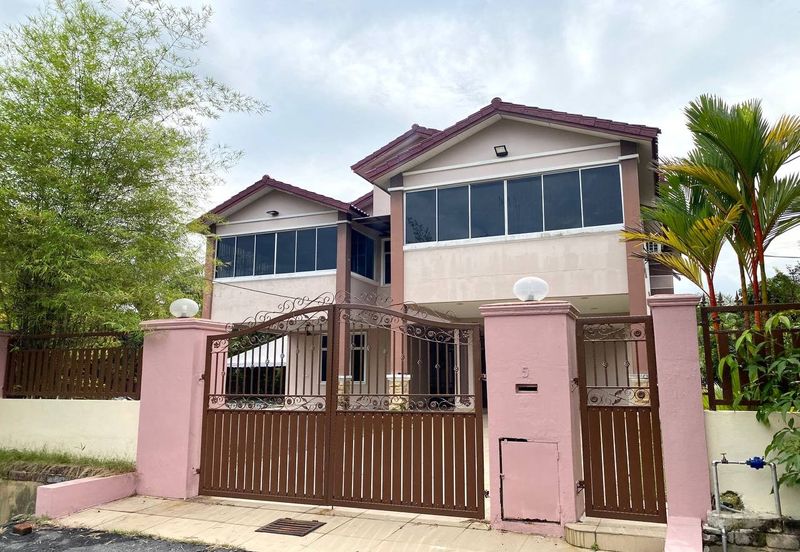 Desa Pinggiran Putra