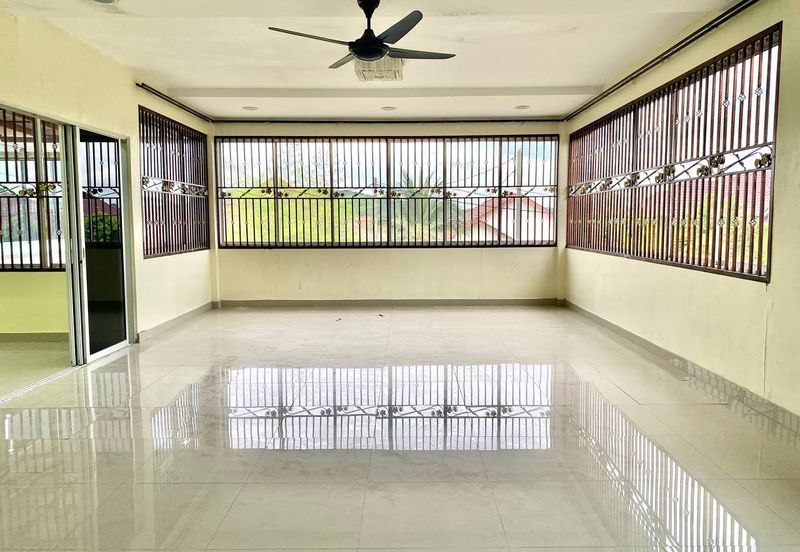 Desa Pinggiran Putra