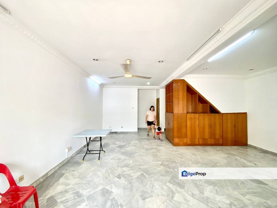 Taman Bukit Mewah Kajang, 2 Storey House For Sale, Good Condition, Selangor, Kajang