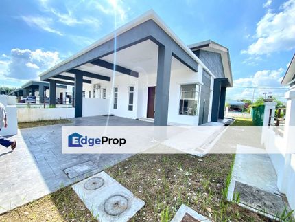 Taman Changgang Jaya Banting, 1 Storey Semi-D House For Sale, Good Condition, Selangor, Banting