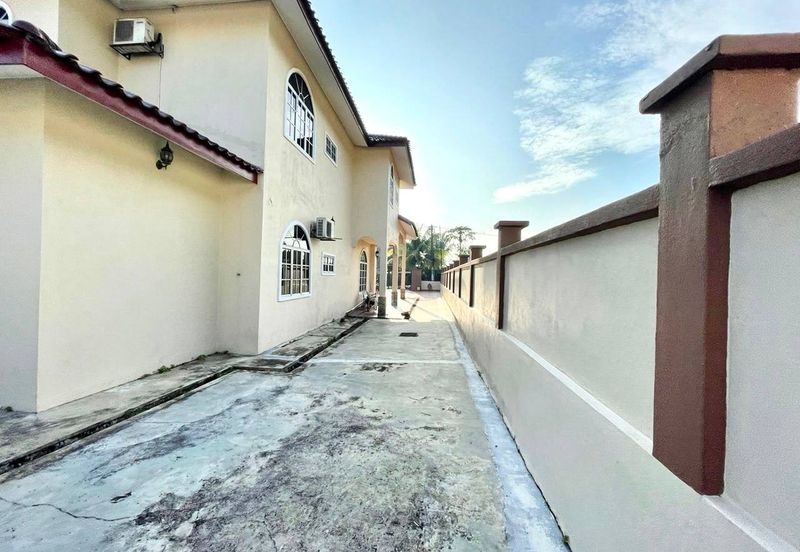 Kampung Abu Bakar Baginda