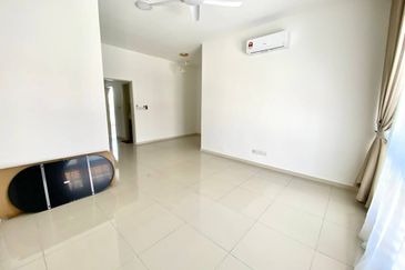 Setia Warisan Tropika (Belladonna)