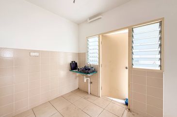 De Bayu Apartment @ Setia Alam