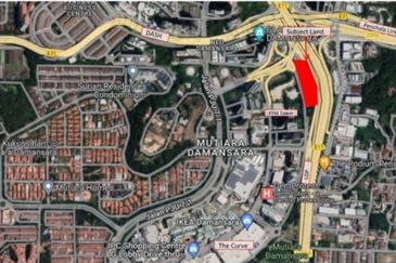 The Bousteador, Mutiara Damansara