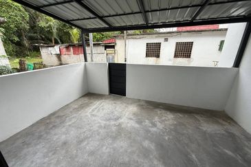 Taman Tasik Semenyih (Lake Residence)