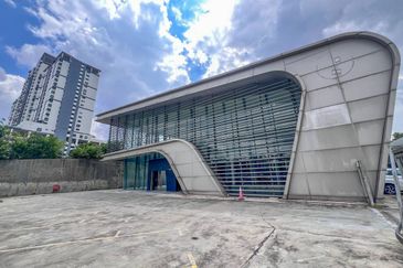 Kawasan Perniagaan Desa Ria Balakong