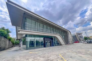 Kawasan Perniagaan Desa Ria Balakong