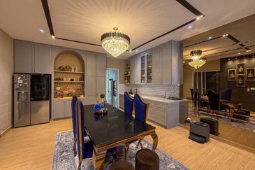 Duta Villa, Presint 14