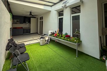 Duta Villa, Presint 14