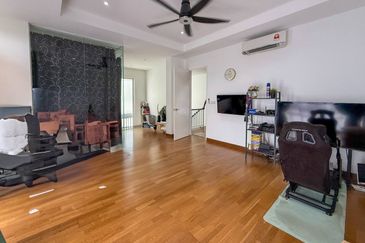 Duta Villa, Presint 14