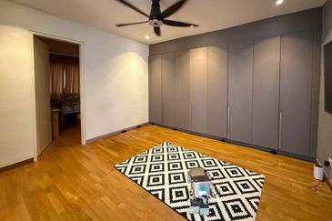 Duta Villa, Presint 14