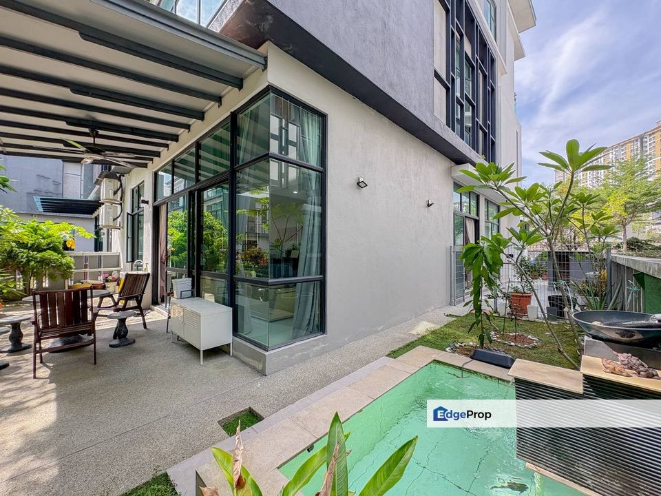 The Park Laman Serdang Seri Kembangan, 3 Storey Semi-D House For Sale, Facing South, Selangor, Seri Kembangan