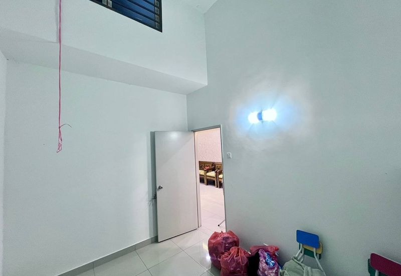 Albury at Mahkota Hills