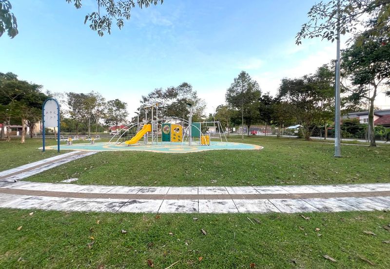 Albury at Mahkota Hills